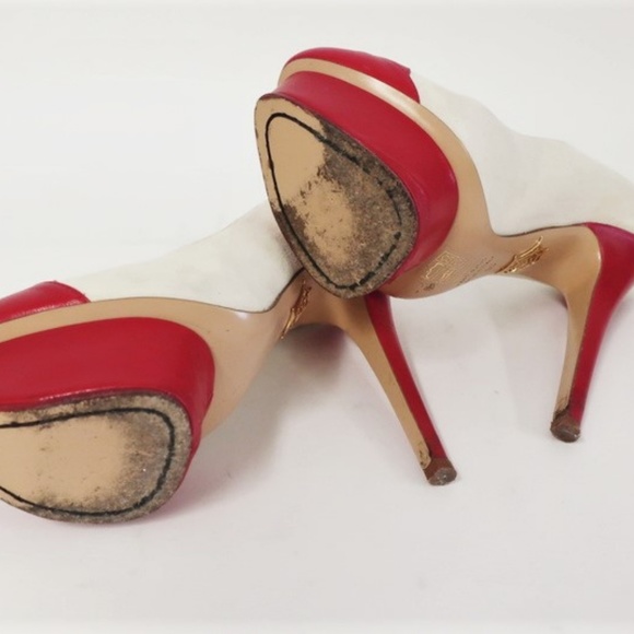 Charlotte Olympia Kiss Me Dolores Platform Pumps - Picture 4 of 8